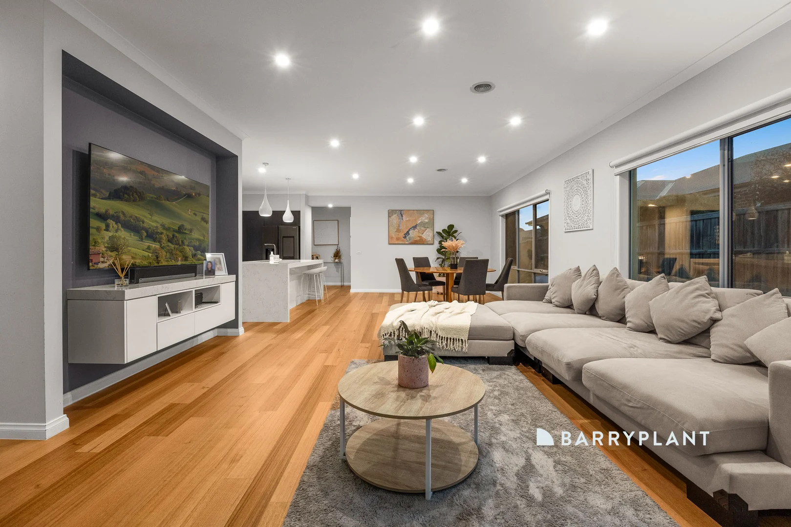 Additional image 2 of 156 Twin Ranges Drive, Warragul VIC 3820