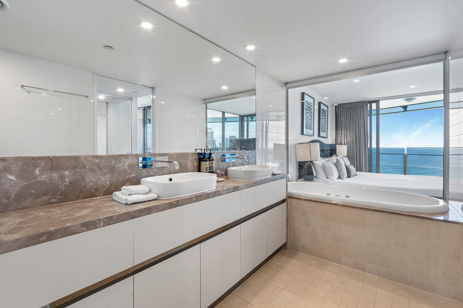 Additional image 8 of 2901/4 The Esplanade, Surfers Paradise QLD 4217