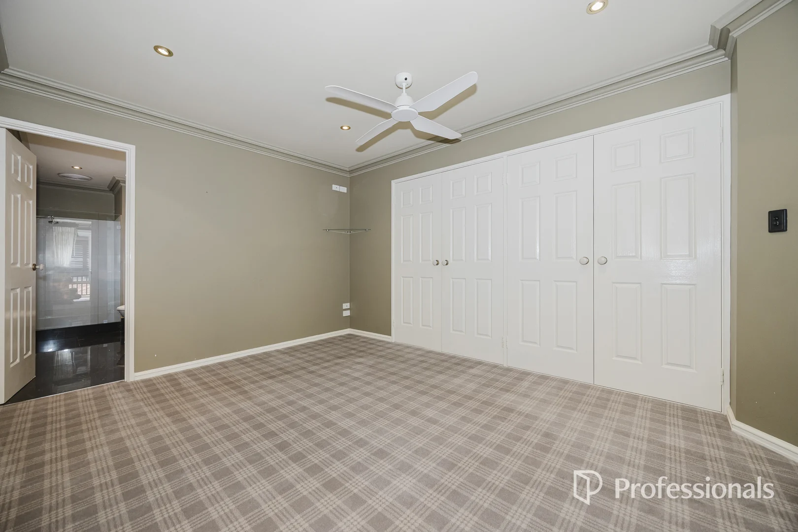 Additional image 14 of 4/62 Golf View Street, Yokine WA 6060