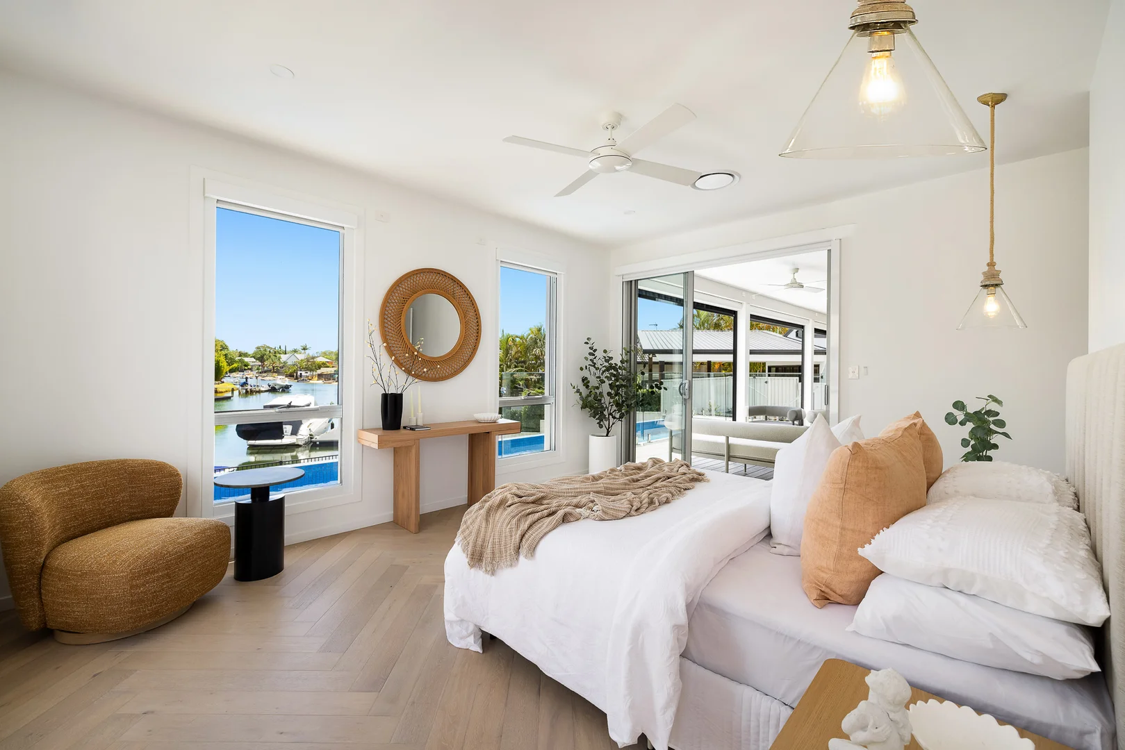 Additional image 11 of 13 Lakeside Avenue, Broadbeach Waters QLD 4218