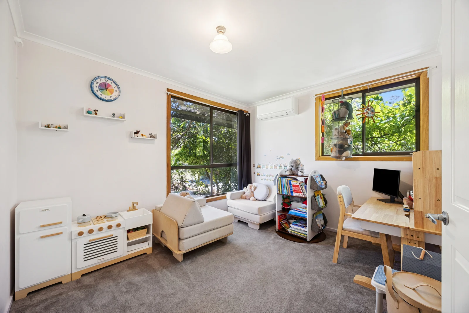 Additional image 11 of 3 Twenty First Street, Eildon VIC 3713