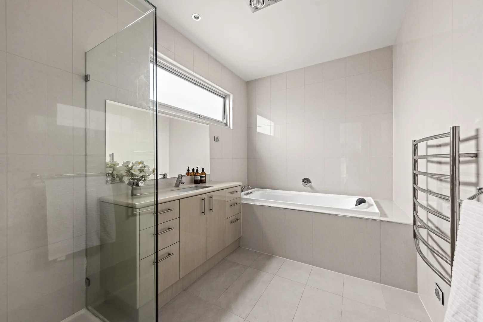 Additional image 19 of 8 Donald Road, Burwood VIC 3125