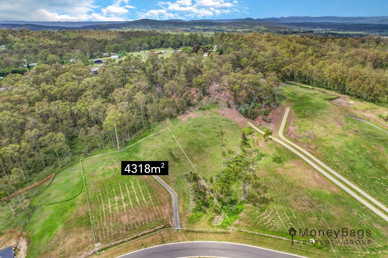 204 Munroe Drive, Woodhill QLD 4285