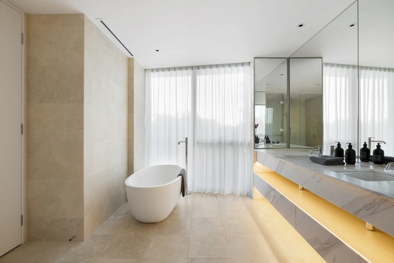 Additional image 15 of 306p/14-16 The Esplanade, St Kilda VIC 3182