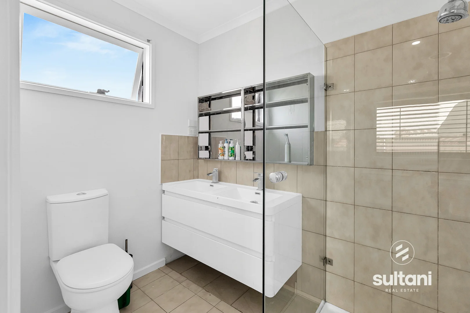Additional image 9 of 124 Courtney Avenue, Cranbourne North VIC 3977