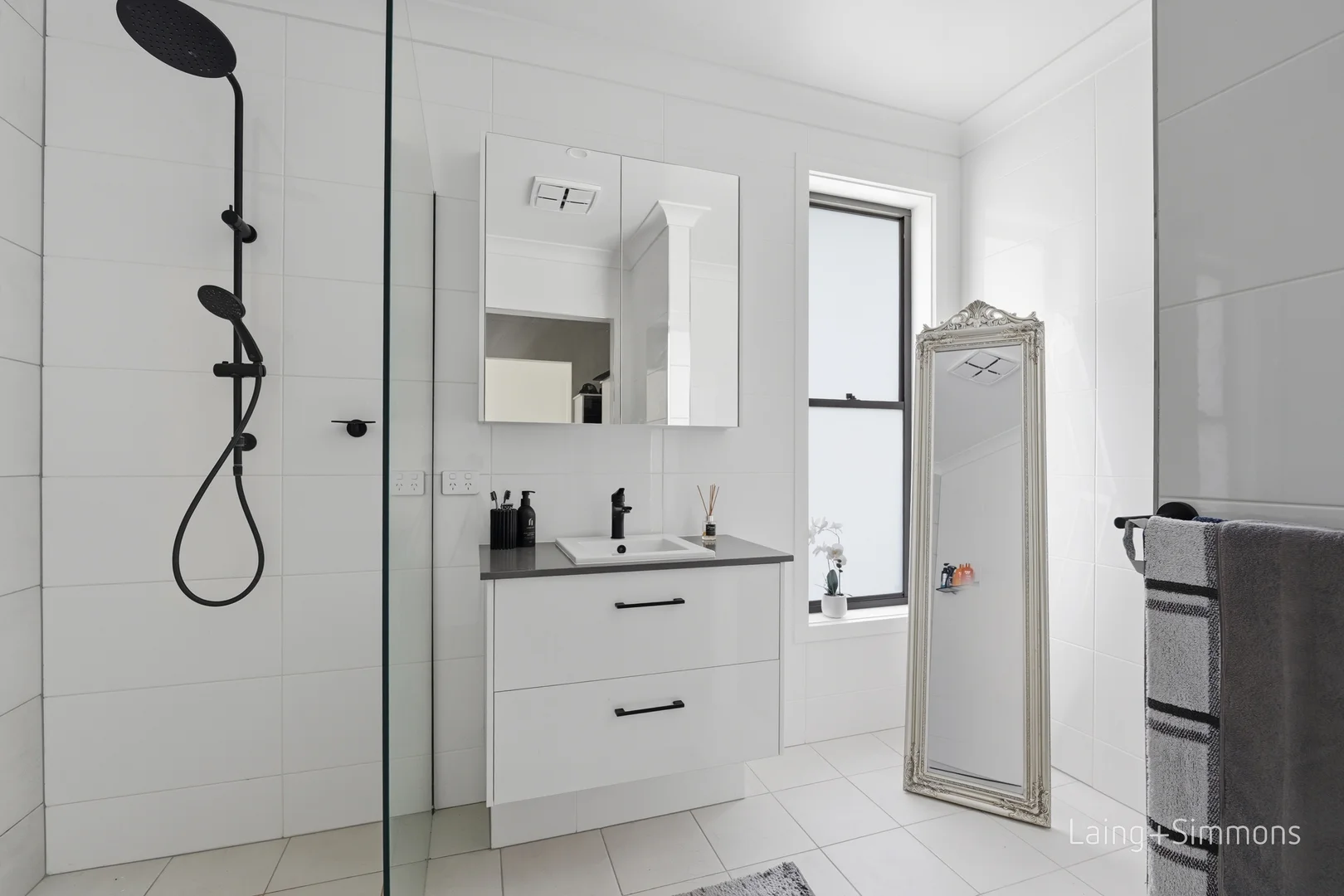 Additional image 9 of 20 Bruce Close, Armidale NSW 2350