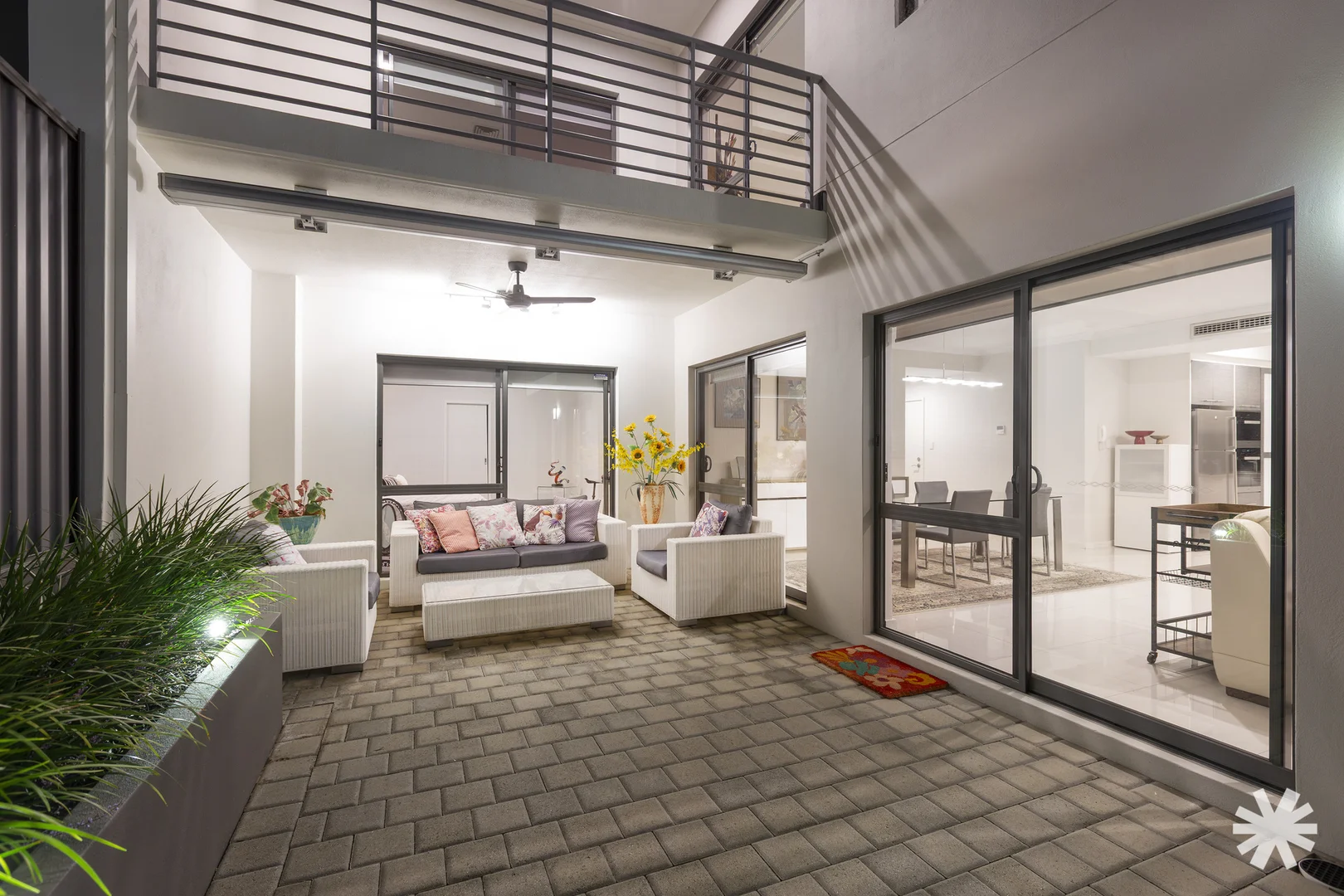 Additional image 29 of 4/53 South Terrace, Como WA 6152