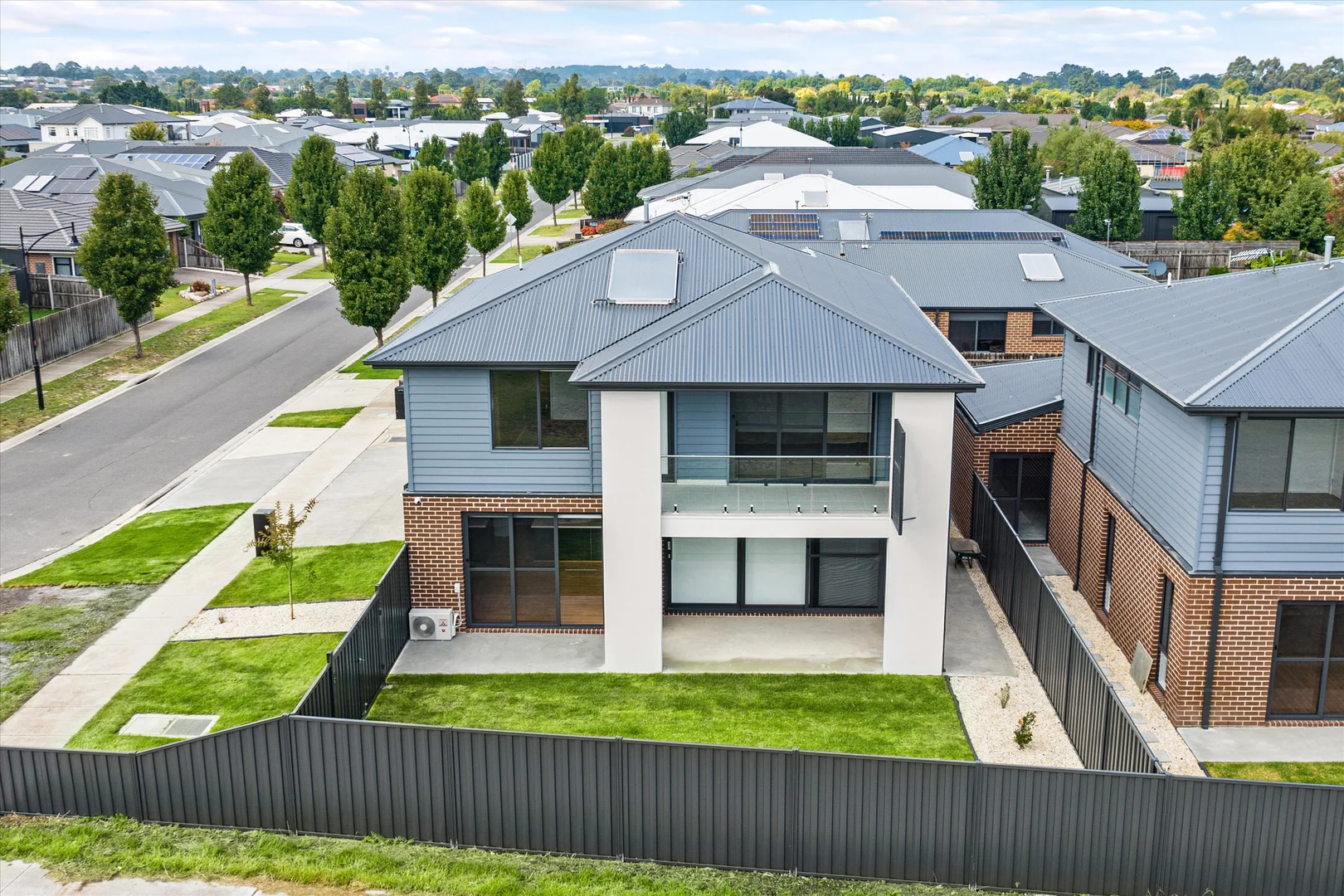 Additional image 2 of 1/15 Columbia Crescent, Traralgon VIC 3844