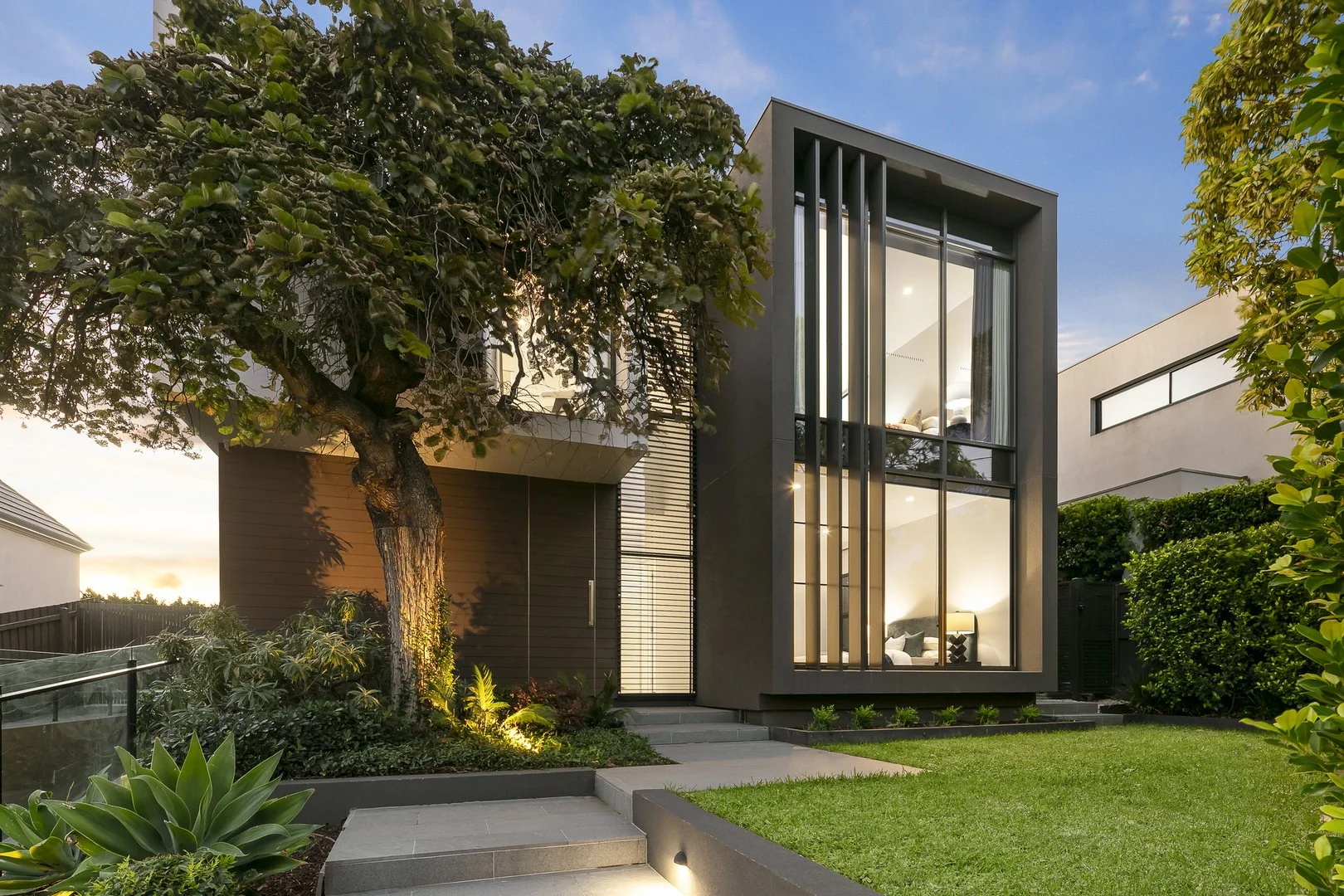 24 Glen Street, Hawthorn VIC 3122