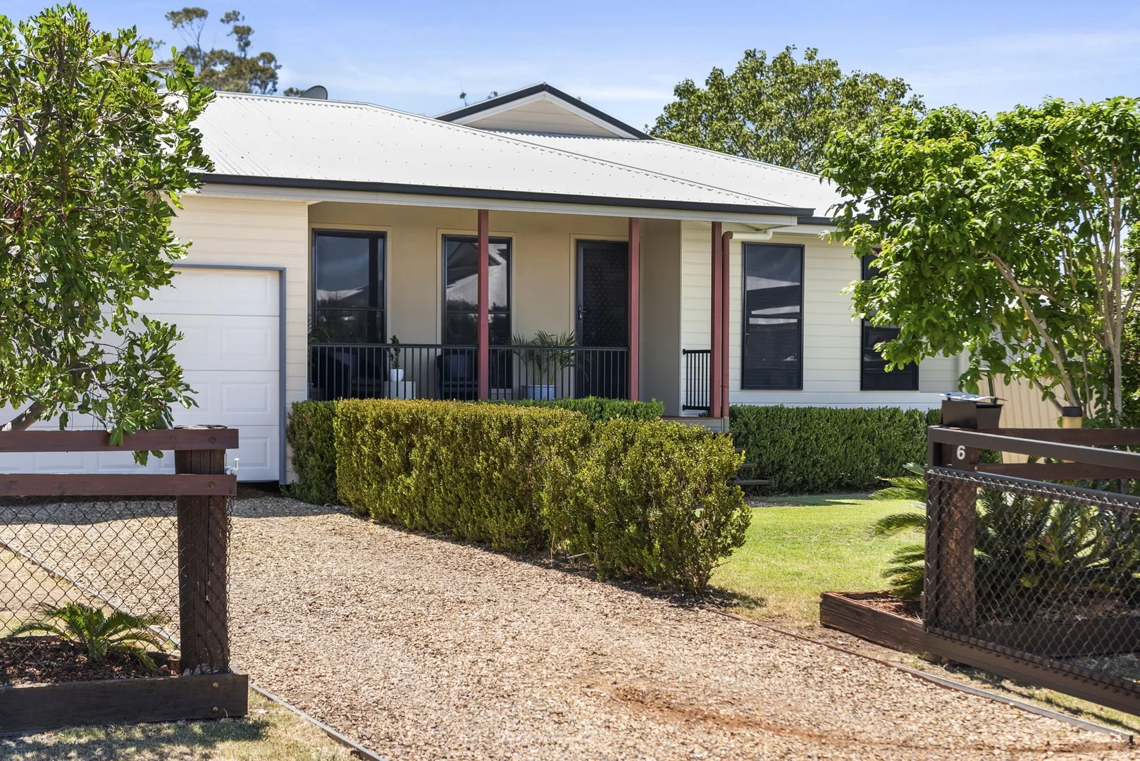 6 Wilga Court, Dalby QLD 4405
