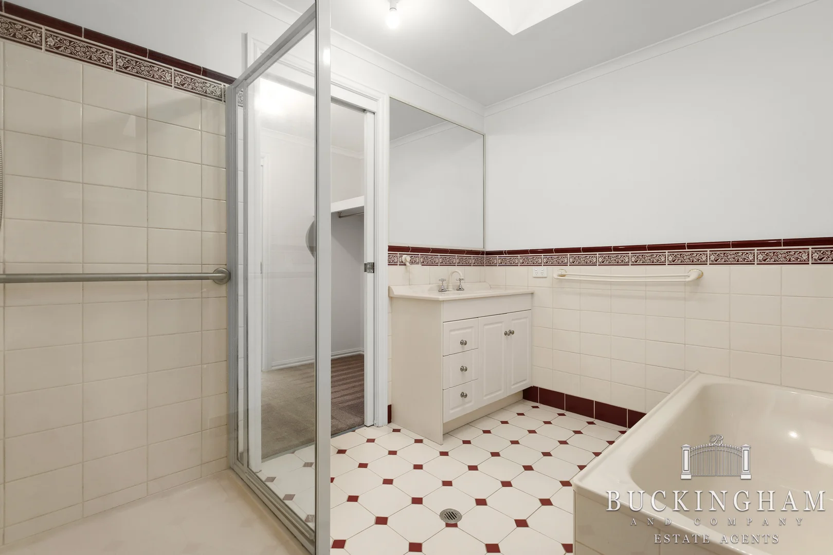 Additional image 11 of 1/9 Mayona Road, Montmorency VIC 3094