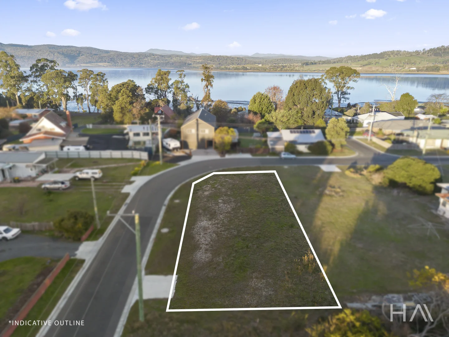 Additional image 2 of 11 Nairana Street, Gravelly Beach TAS 7276