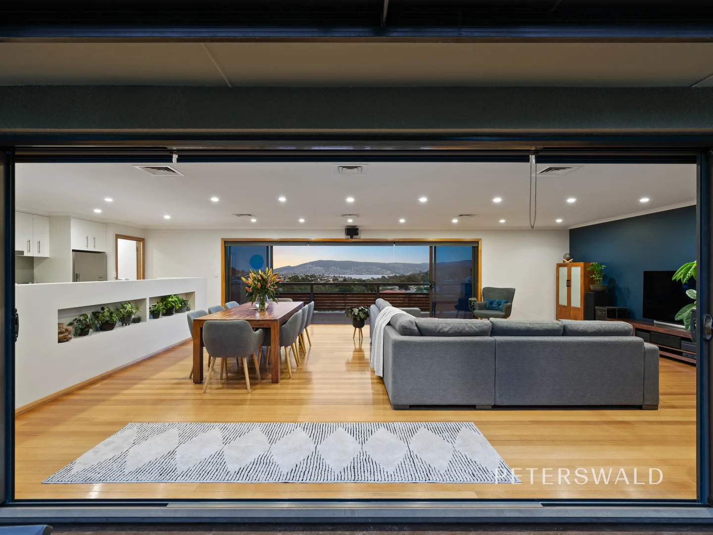 Additional image 3 of 96 Flagstaff Gully Road, Lindisfarne TAS 7015