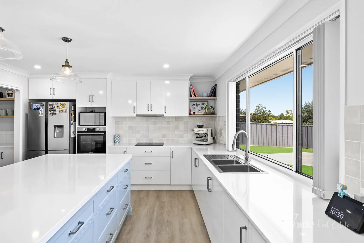 Additional image 11 of 75-77 Jacob Drive, Warwick QLD 4370