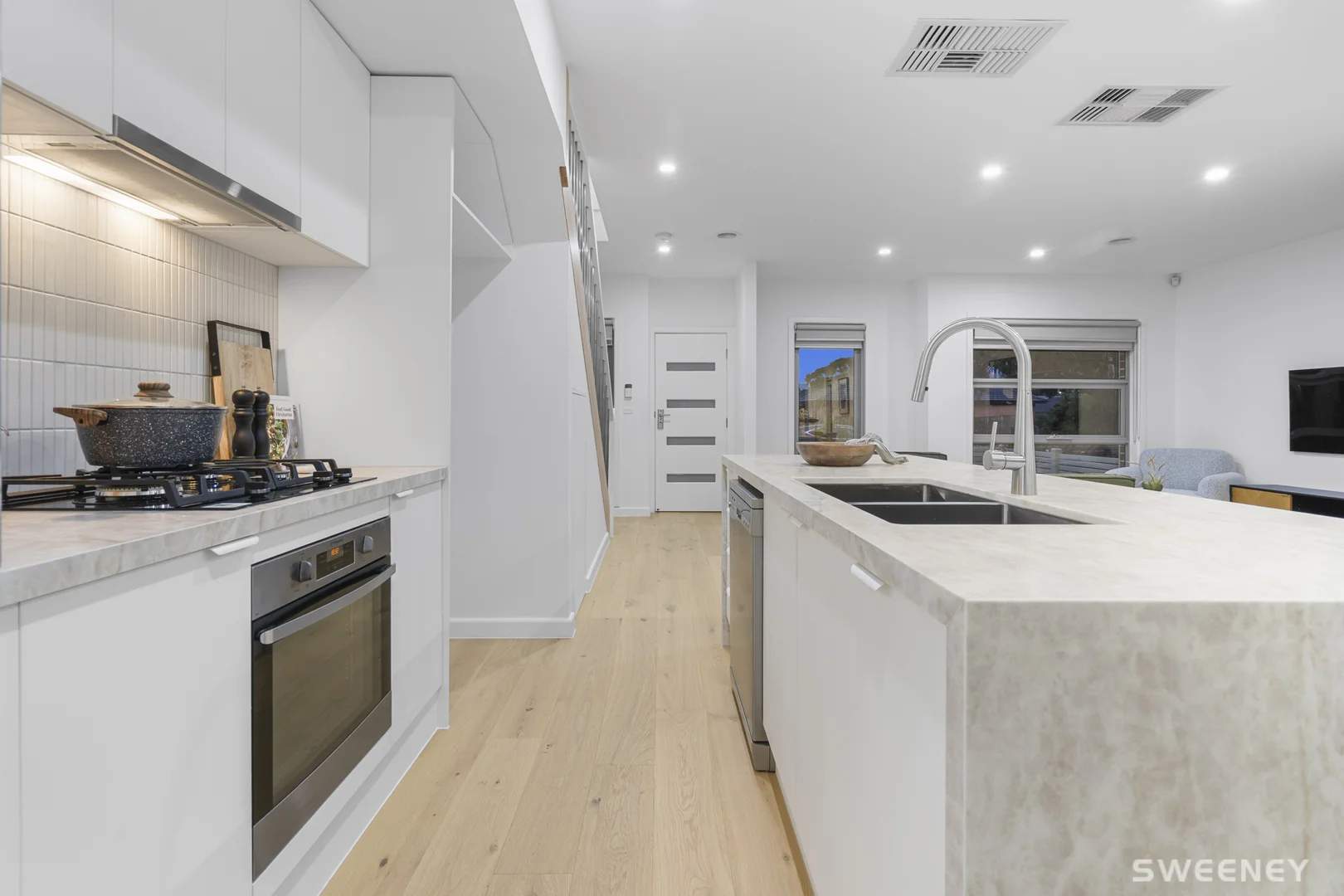 Additional image 5 of 4 Douglas Street, Altona North VIC 3025