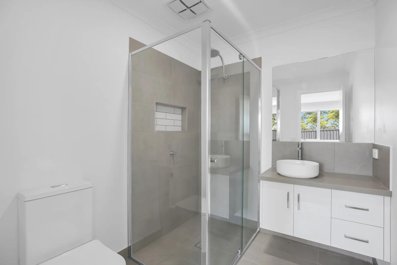 Additional image 13 of 2, 3, 4 & 5/20 Garfield Road, Garfield VIC 3814