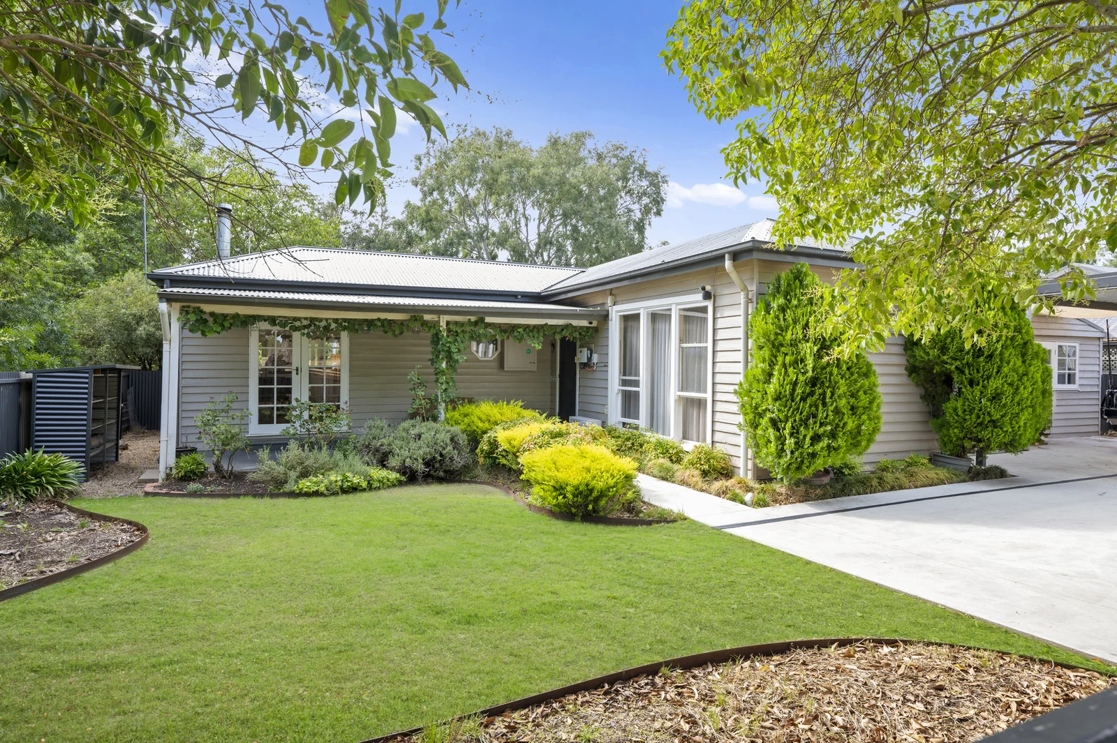 52 Withers Lane, Mansfield VIC 3722