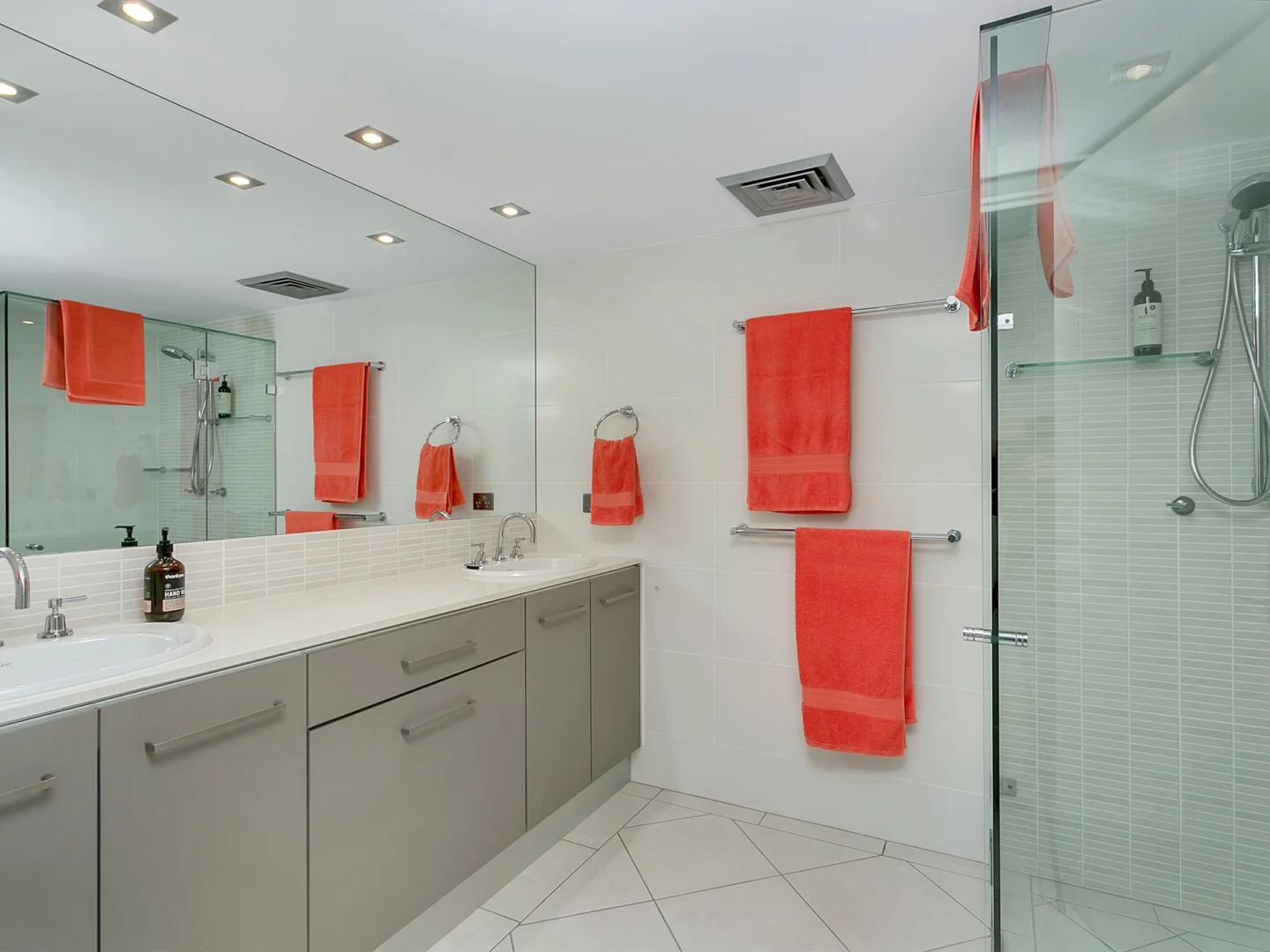 Additional image 14 of 6/81-87 Arlington Esplanade, Clifton Beach QLD 4879