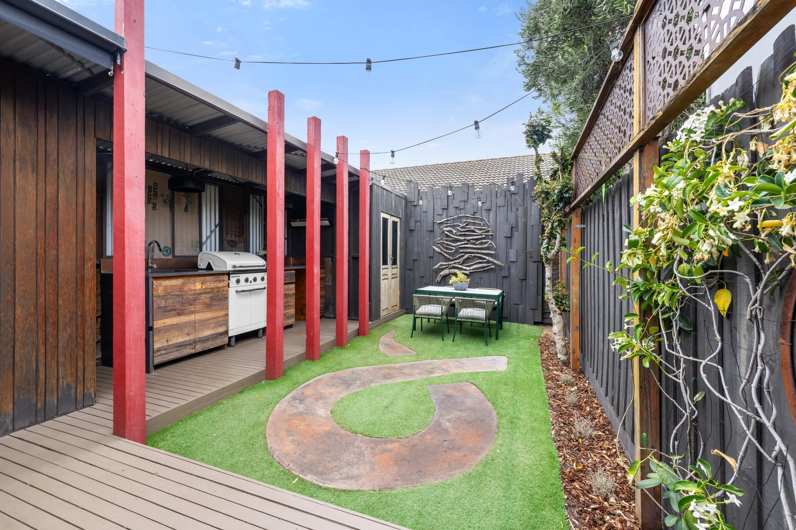 Additional image 12 of 142 North Road, Newport VIC 3015