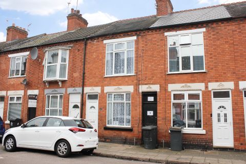 Chartley Road, Leicester LE3