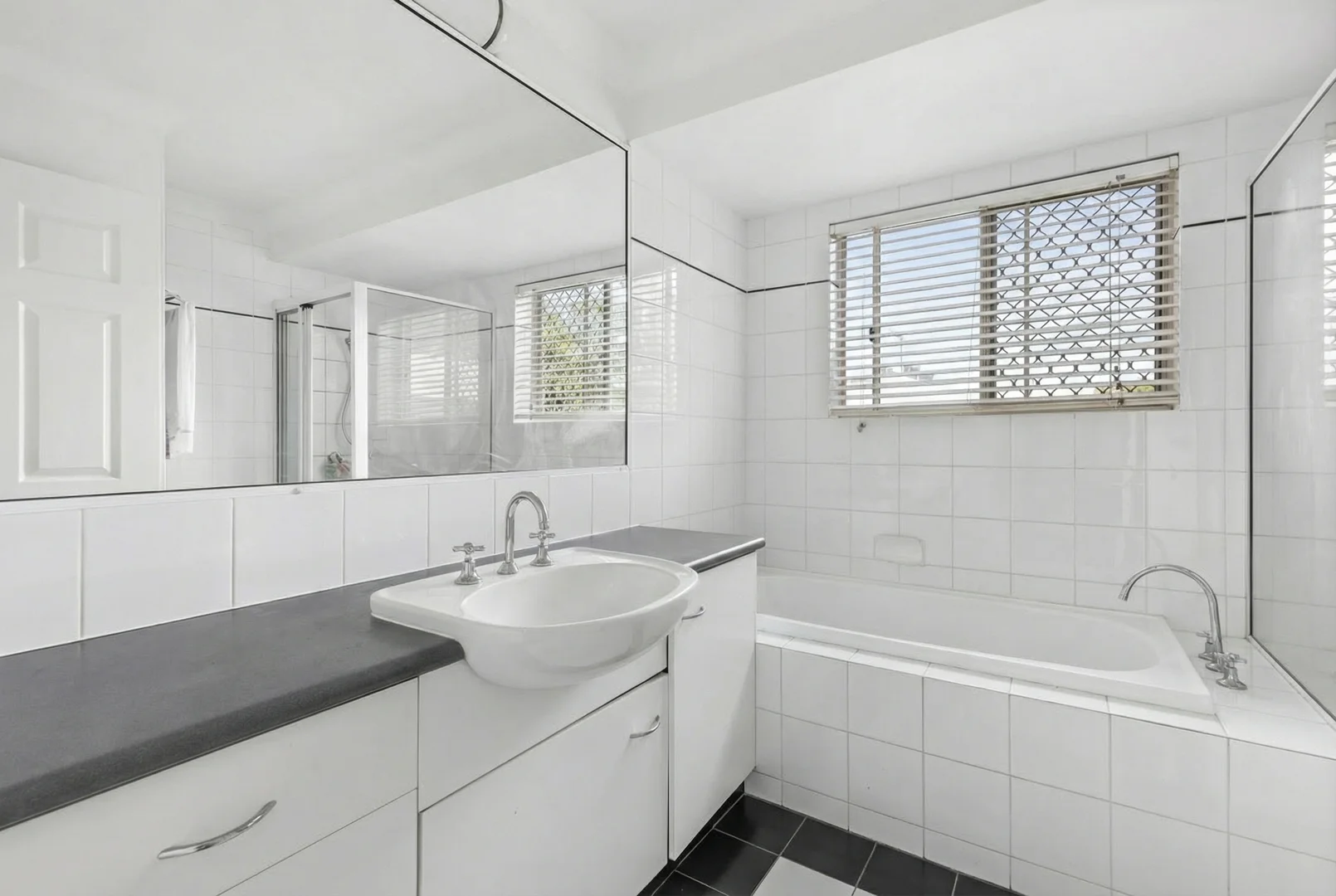 Additional image 11 of 5/53 Sandford Street, St Lucia QLD 4067