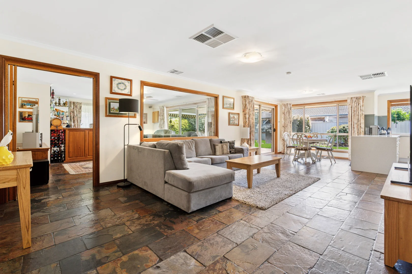 Additional image 2 of 34 Foxfield Drive, Onkaparinga Hills SA 5163