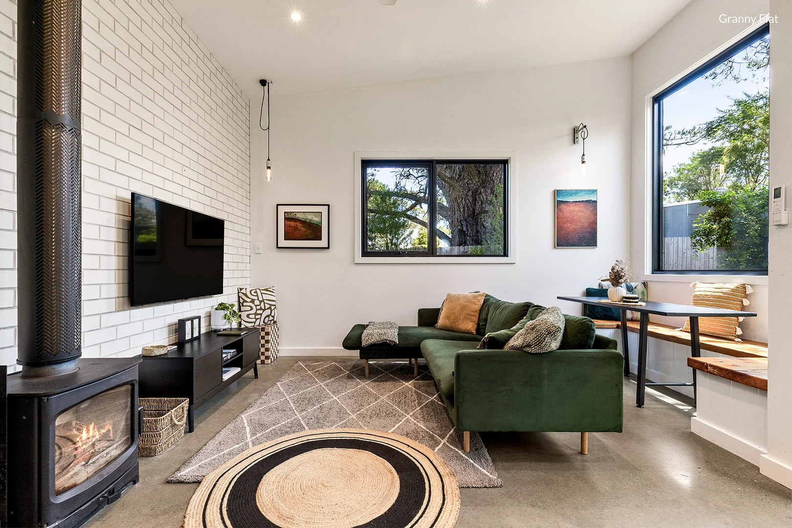 Additional image 23 of 6 Eveleigh Avenue, Blackheath NSW 2785