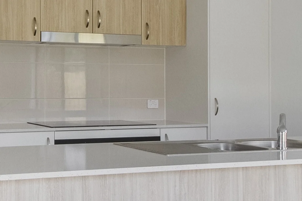 Additional image 12 of Lucas VIC 3350