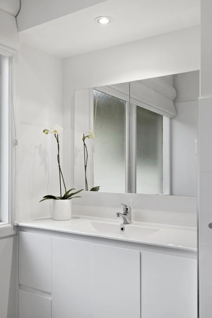 Additional image 16 of 472 Bluff Road, Hampton VIC 3188