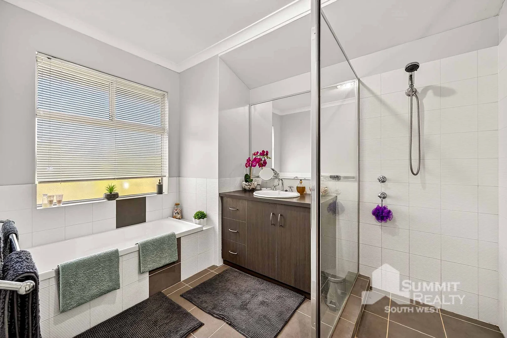 Additional image 16 of 4 Berkeley View, Millbridge WA 6232