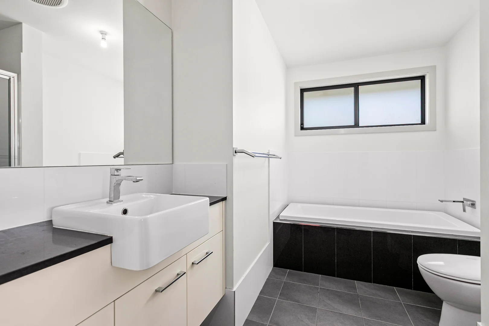 Additional image 12 of 8 Headwater Place, Albion Park NSW 2527