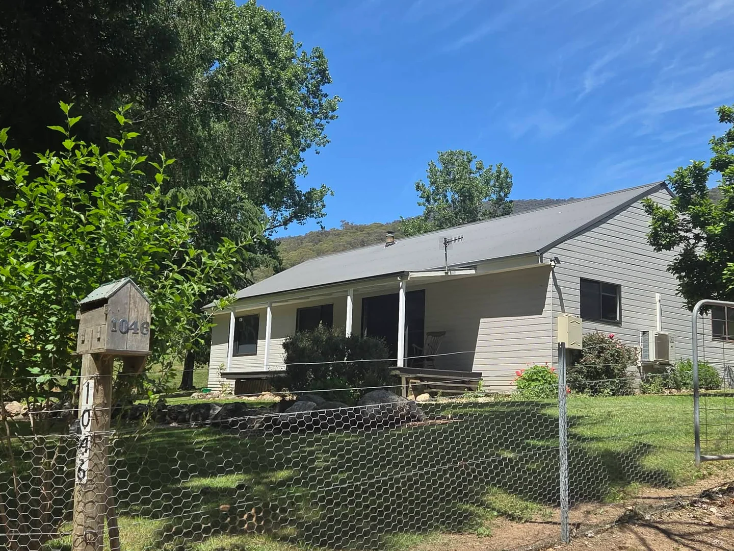 1046 Little Snowy Creek Road, Eskdale VIC 3701