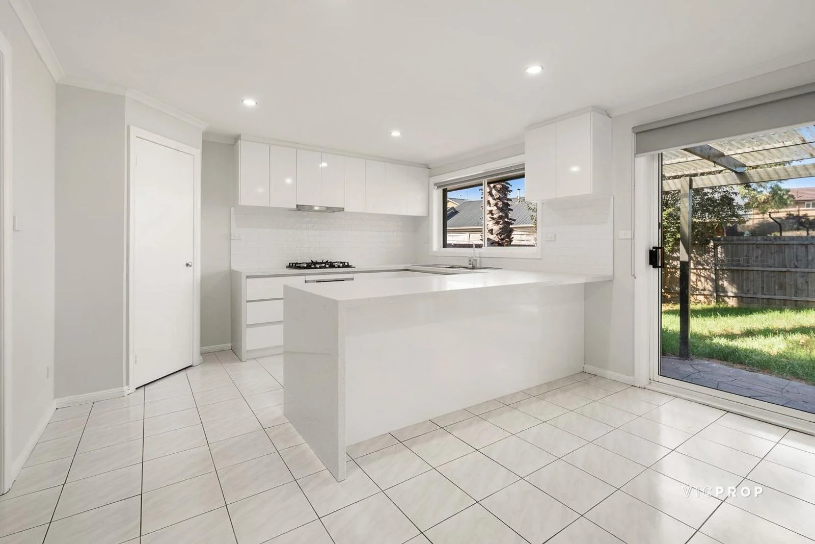 Additional image 2 of 44 Kings Road, St Albans VIC 3021
