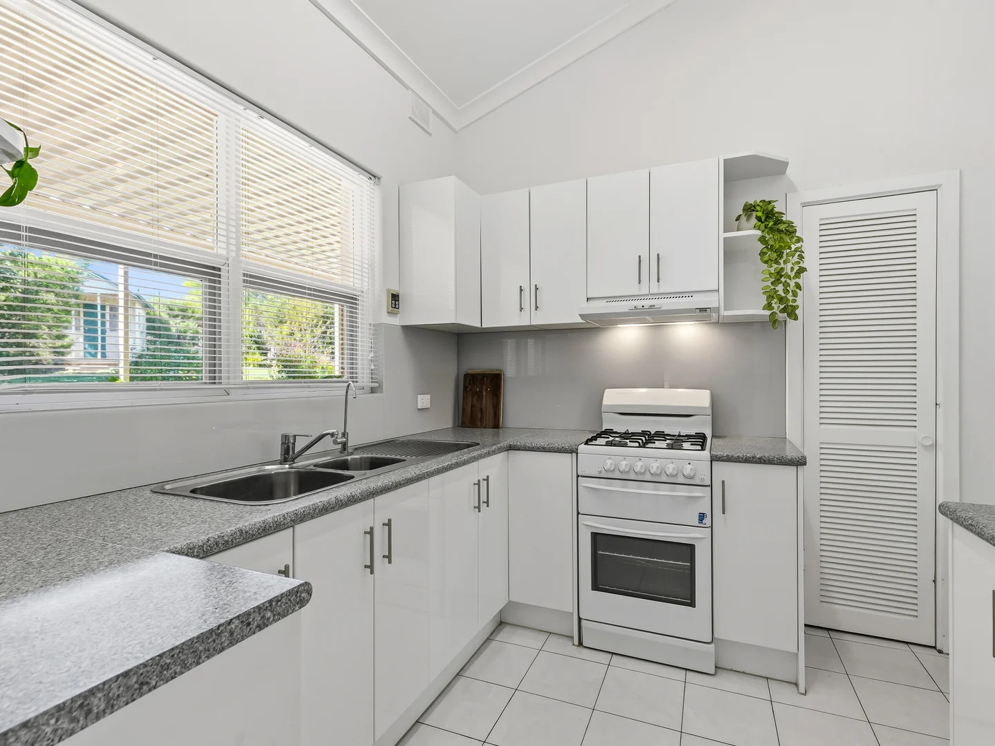 Additional image 7 of 22 Lynlee Crescent, Huntfield Heights SA 5163