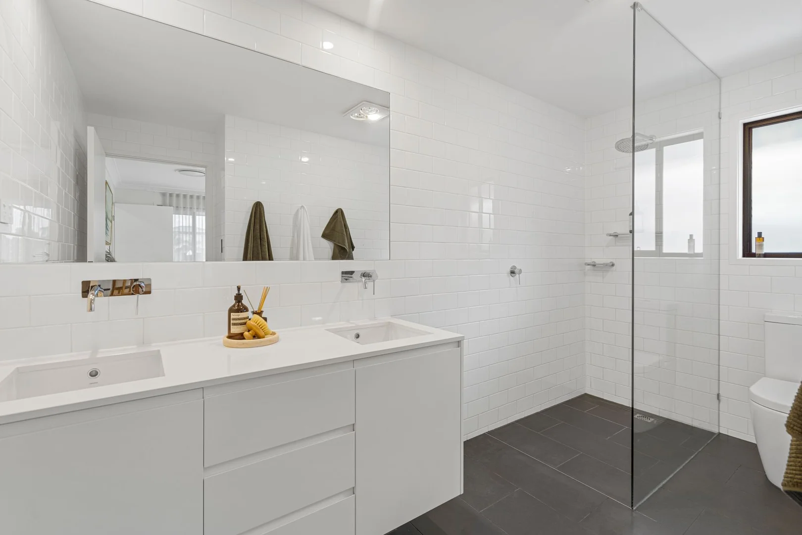 Additional image 12 of 6 Drysdale Place, Paradise Point QLD 4216