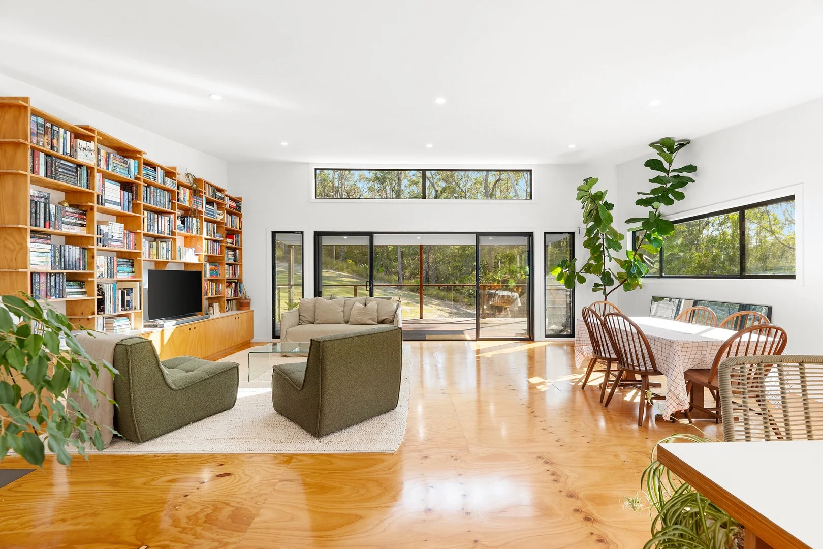 30 Collett Place, Meringo NSW 2537