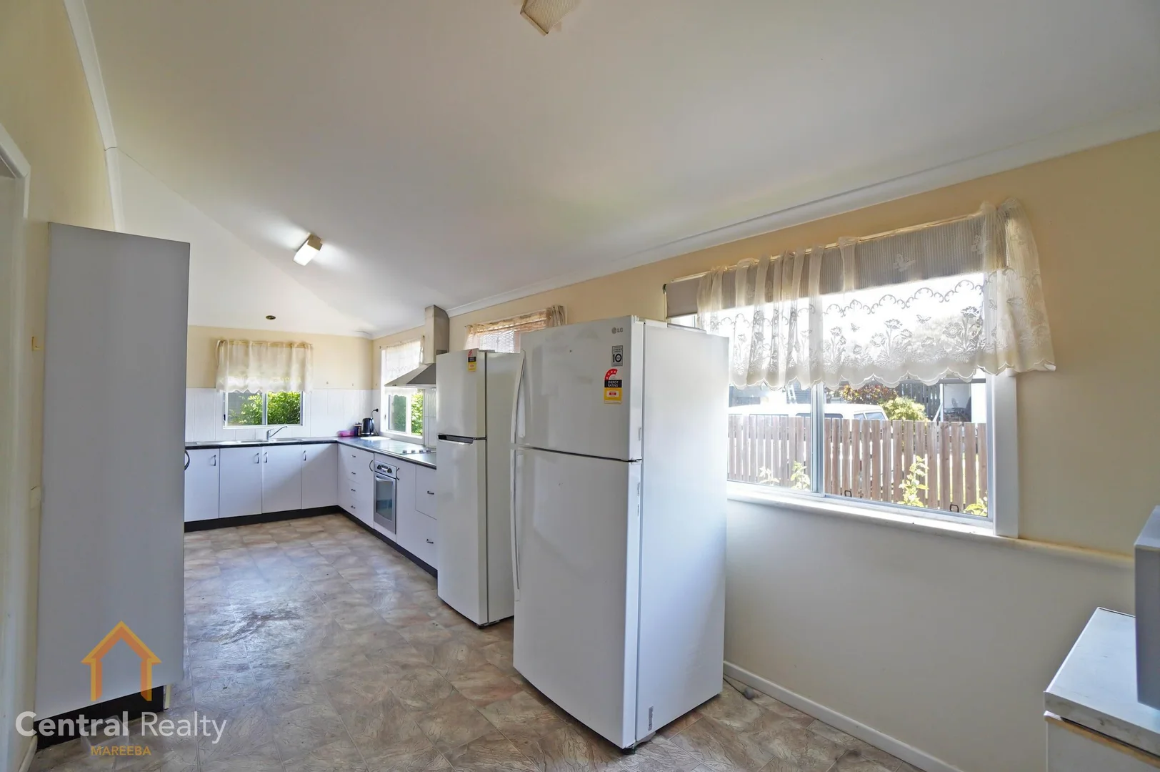 Additional image 5 of 327 Byrnes Street, Mareeba QLD 4880