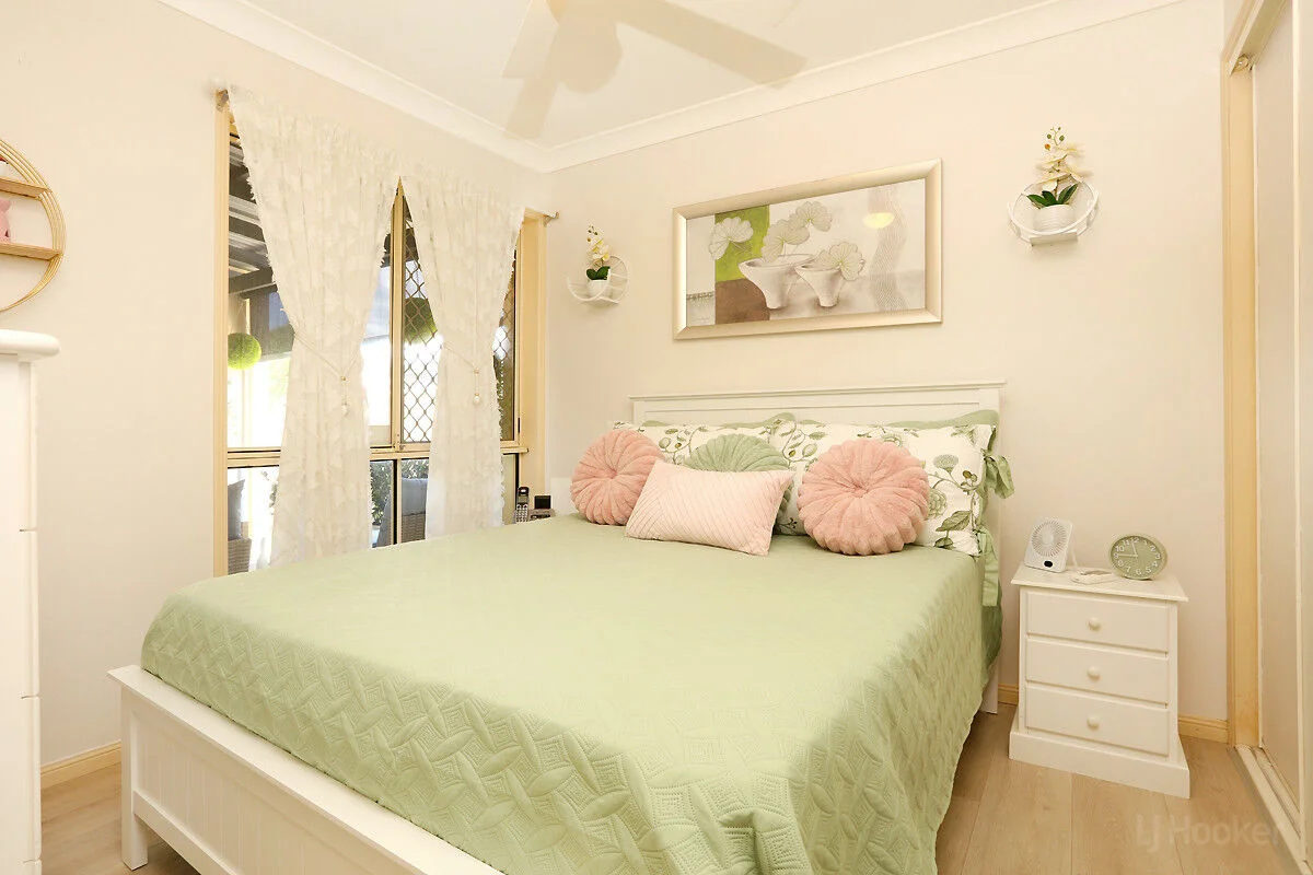 Additional image 16 of 1/27 Eider Avenue, Paradise Point QLD 4216