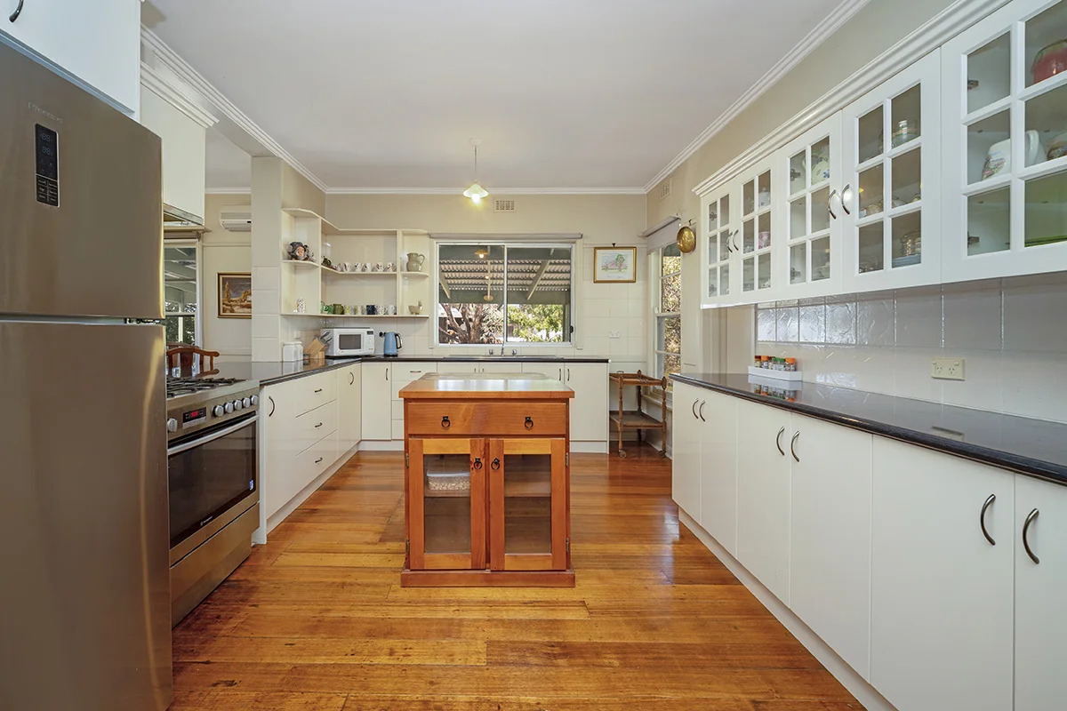 Additional image 4 of 77 Martin Street, Dunkeld VIC 3294