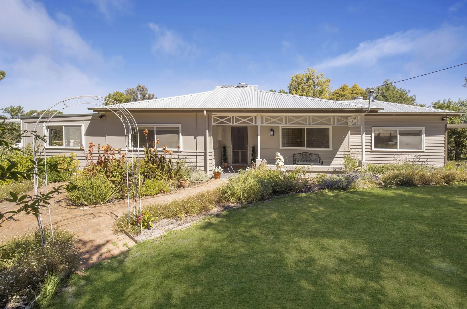 113 Mt. Gambier Road, Casterton VIC 3311