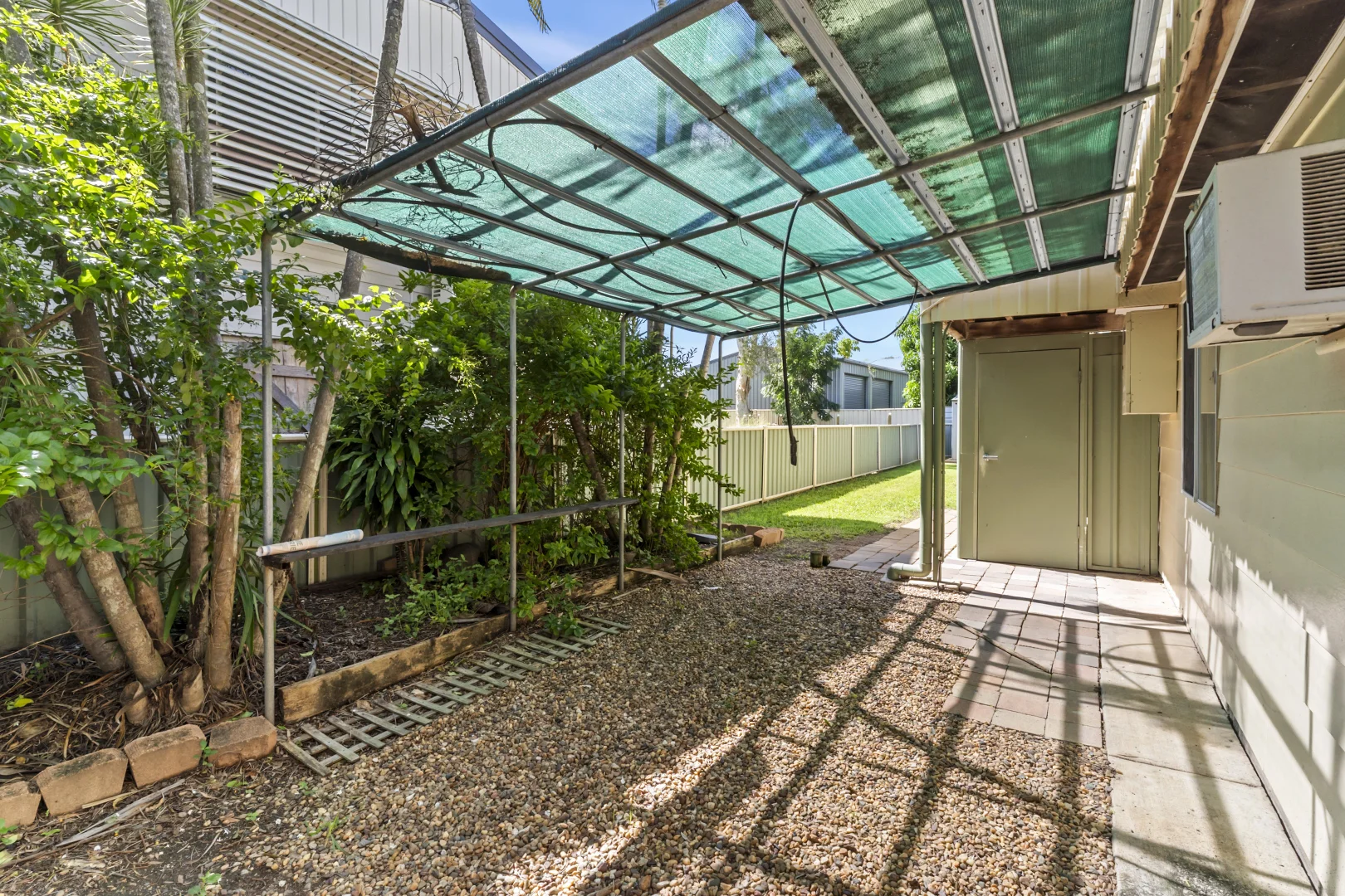 Additional image 3 of 284 Richardson Road, Park Avenue QLD 4701