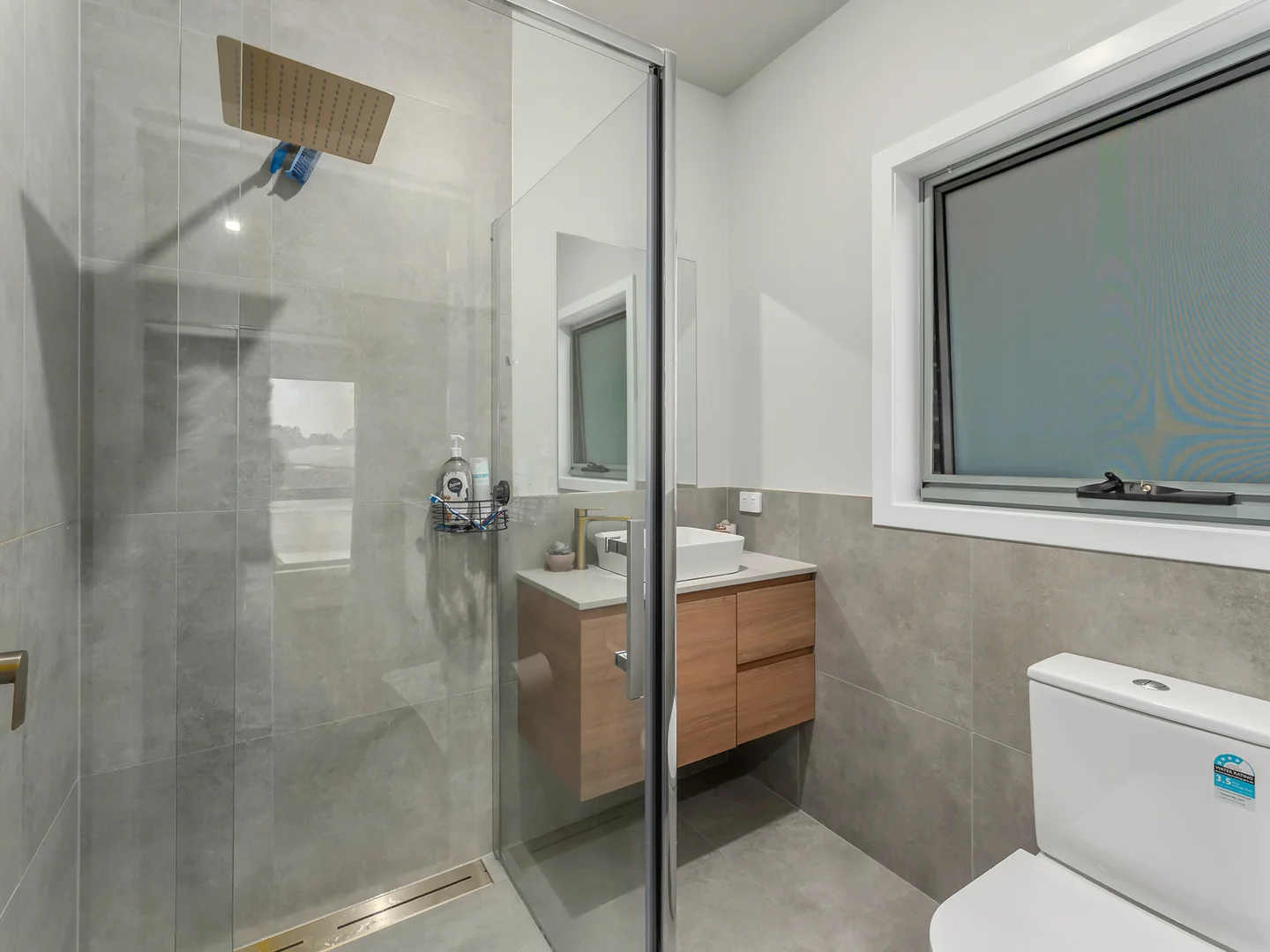 Additional image 12 of 10 Mann Place, George Town TAS 7253