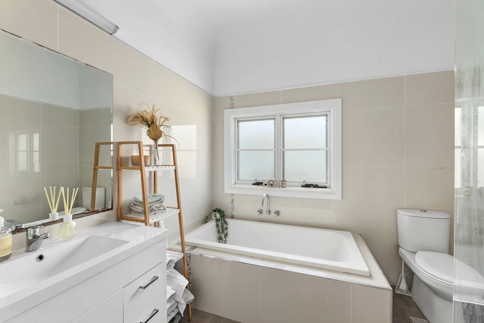 Additional image 8 of 102 Main Street, Scone NSW 2337