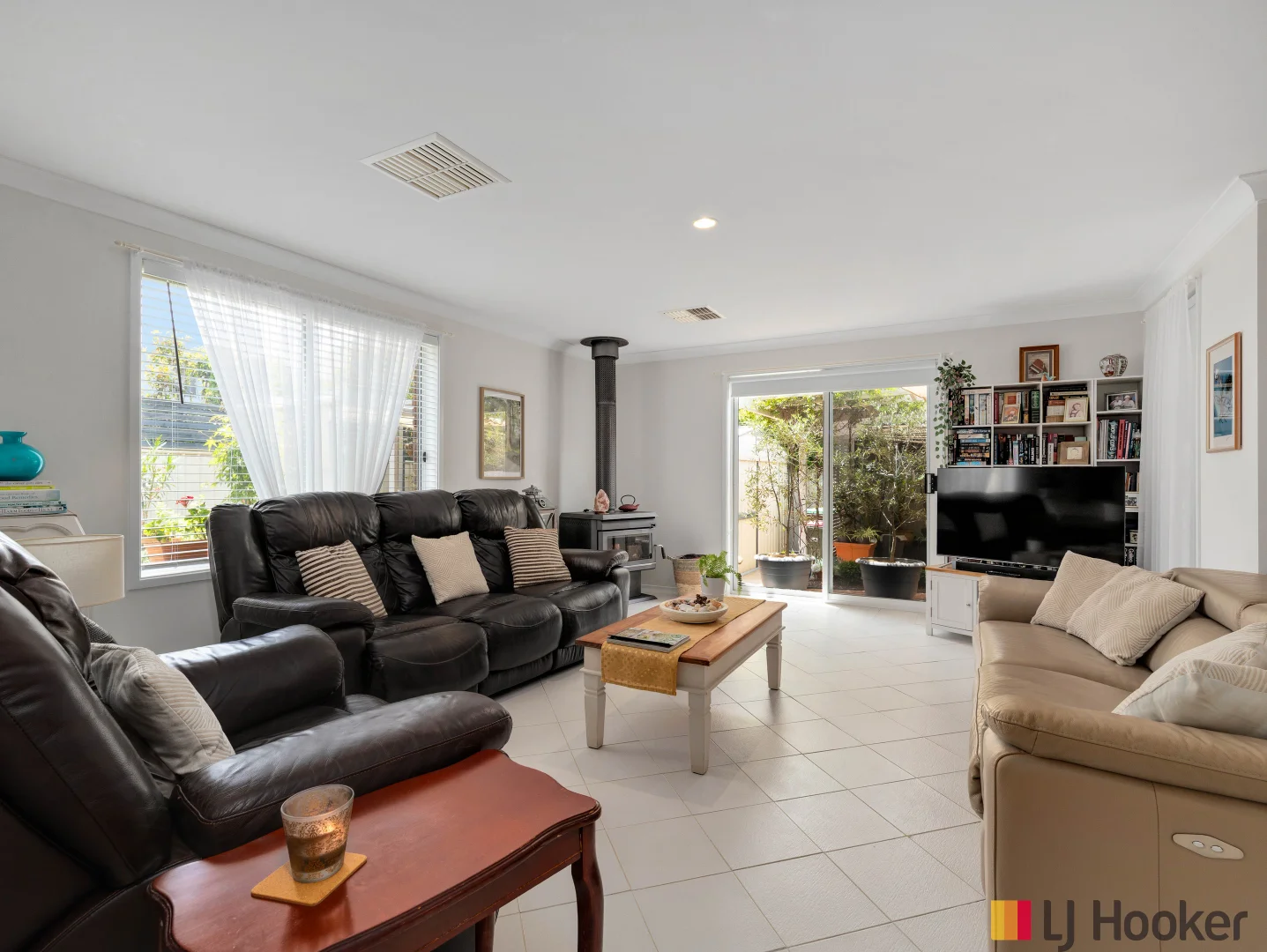 Additional image 16 of 5 Myamba Parade, Surfside NSW 2536