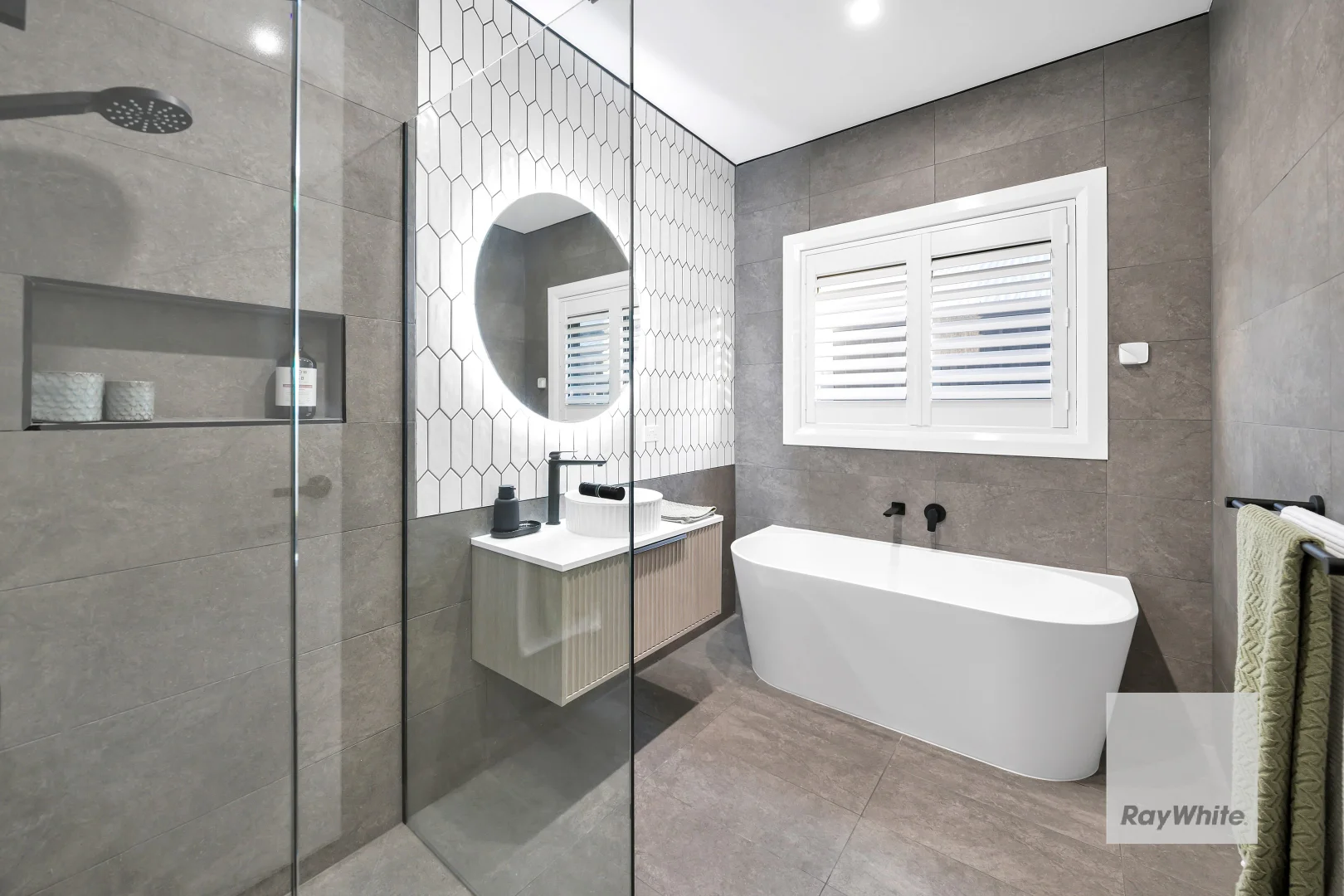 Additional image 5 of 15 Pacific Boulevard, Taylors Hill VIC 3037