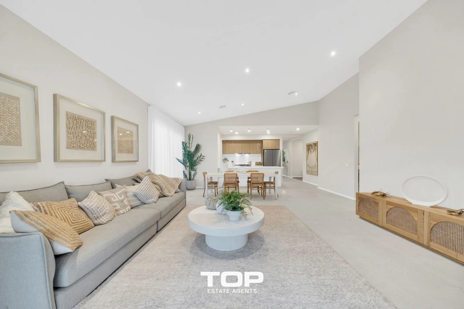 Additional image 14 of 9 Grazing Way, Clyde North VIC 3978