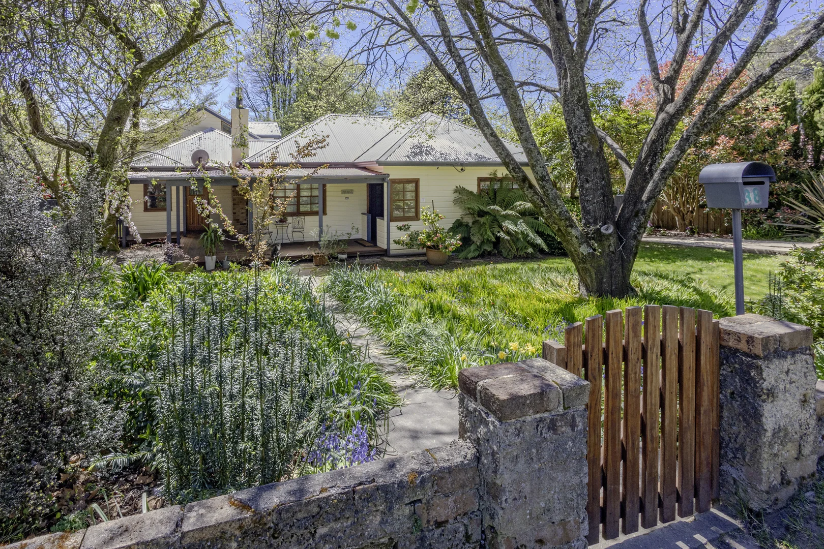 Additional image 2 of 38 Leichhardt Street, Blackheath NSW 2785