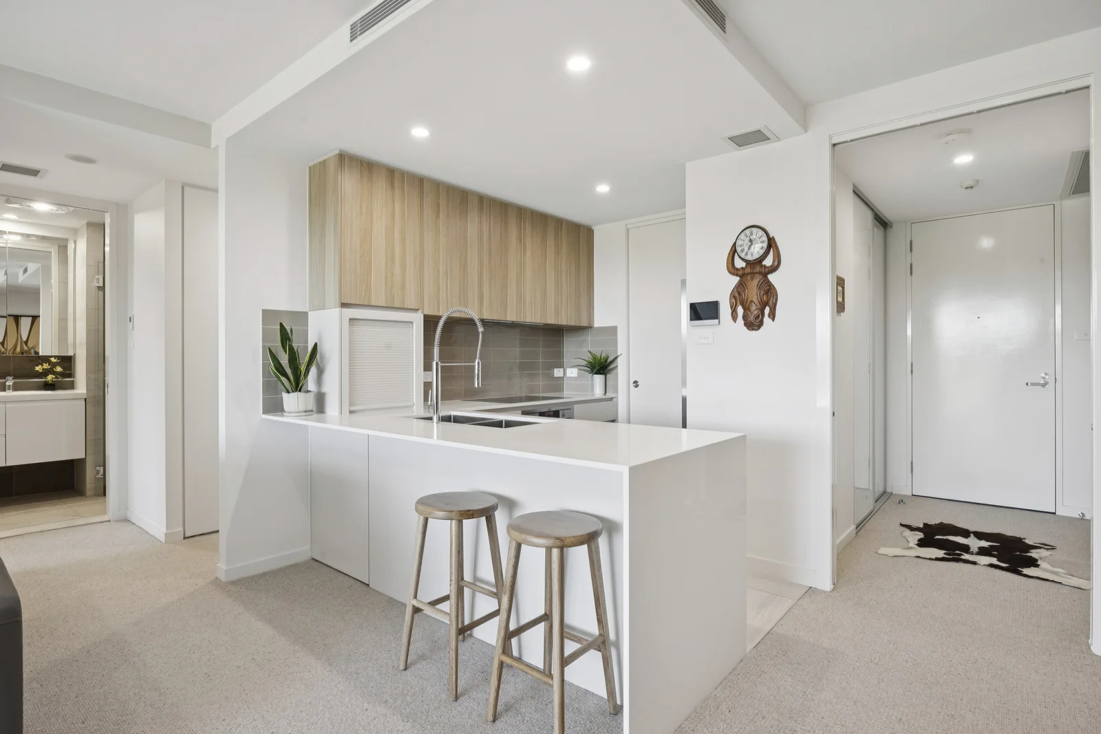 406/55 The Causeway, Kingston ACT 2604 photo 5