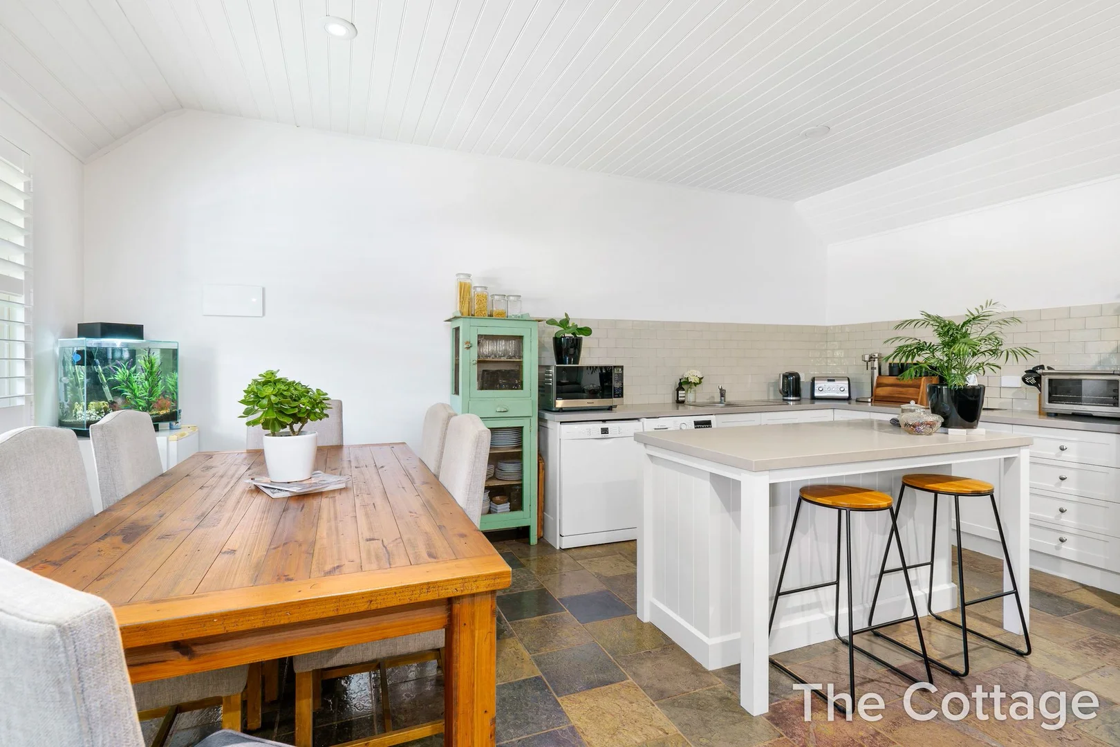 Additional image 29 of 2a Raith Terrace, Newtown VIC 3220