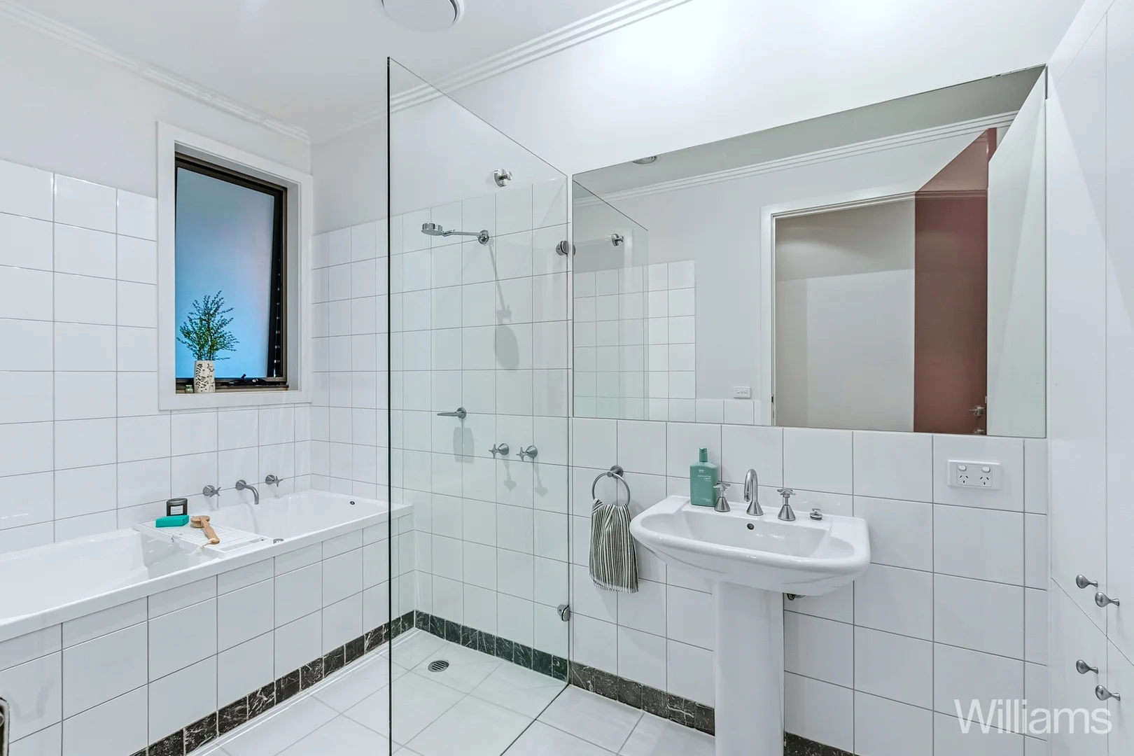 Additional image 14 of 4 Williams Bay Grove, Williamstown VIC 3016